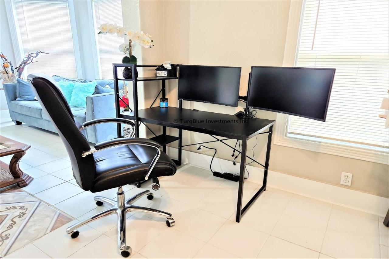 Casaazul-2605A-Couples Retreat By Beach & Pleasure Pier 1 Block Away- 2Bed 2Bath- 7 Minutes To Cruise Terminal กาลเวสตัน ภายนอก รูปภาพ