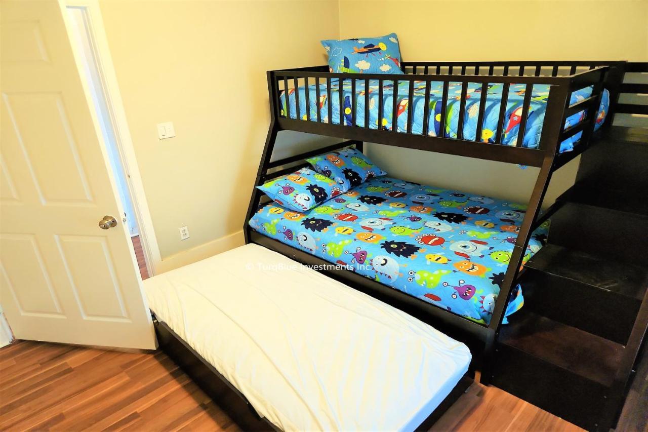 Casaazul-2605A-Couples Retreat By Beach & Pleasure Pier 1 Block Away- 2Bed 2Bath- 7 Minutes To Cruise Terminal กาลเวสตัน ภายนอก รูปภาพ